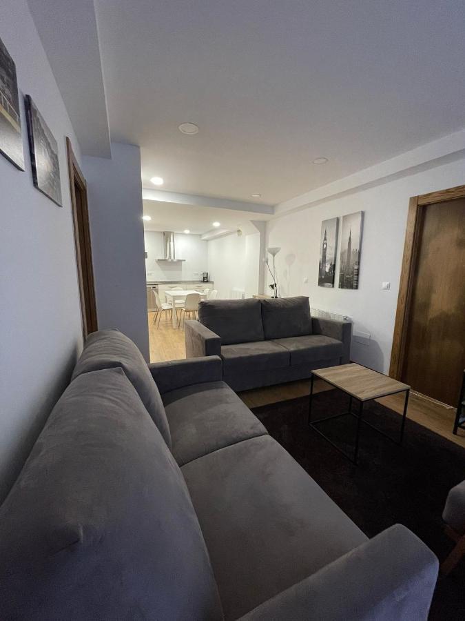 Apartamentos Turisticos Las Animas Комильяс Экстерьер фото